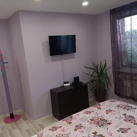 градина Aheloy